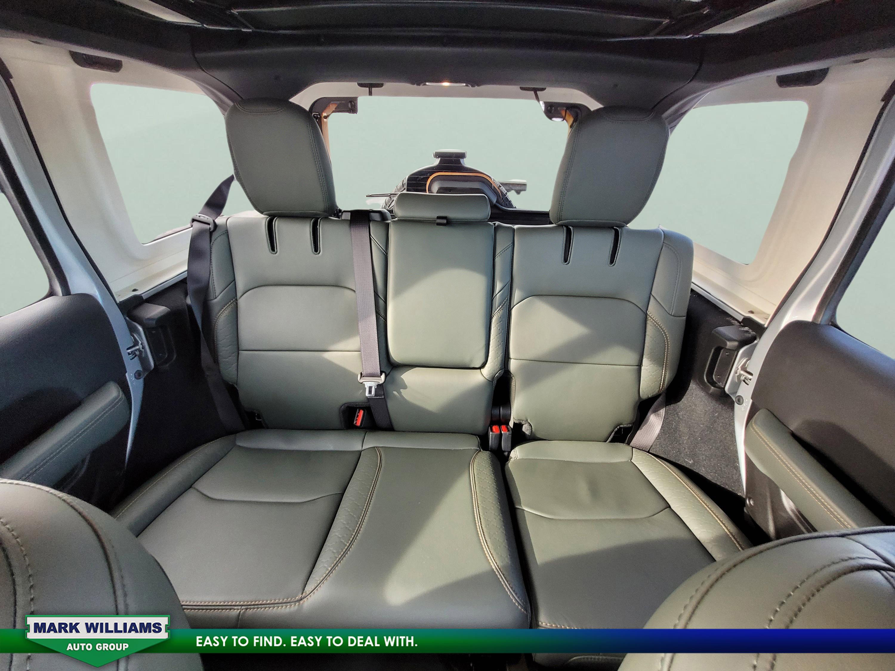 Used 2024 Jeep Wrangler High Altitude image 19