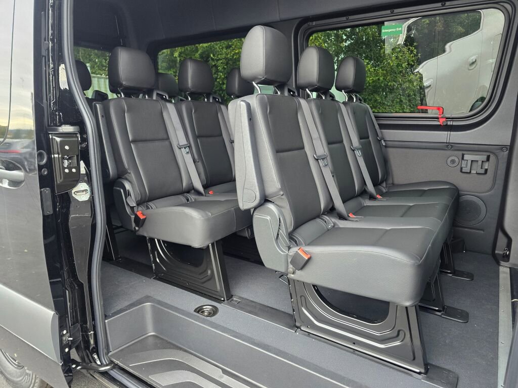 New 2025 Mercedes-Benz Sprinter 2500 image 18