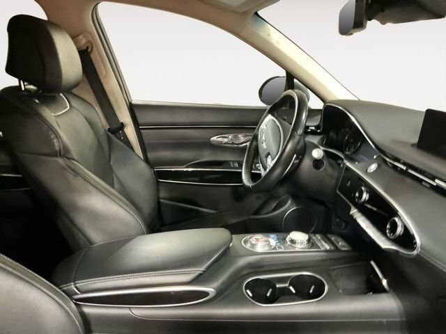 Used 2023 Genesis GV70 2.5T AWD/4WD image 16