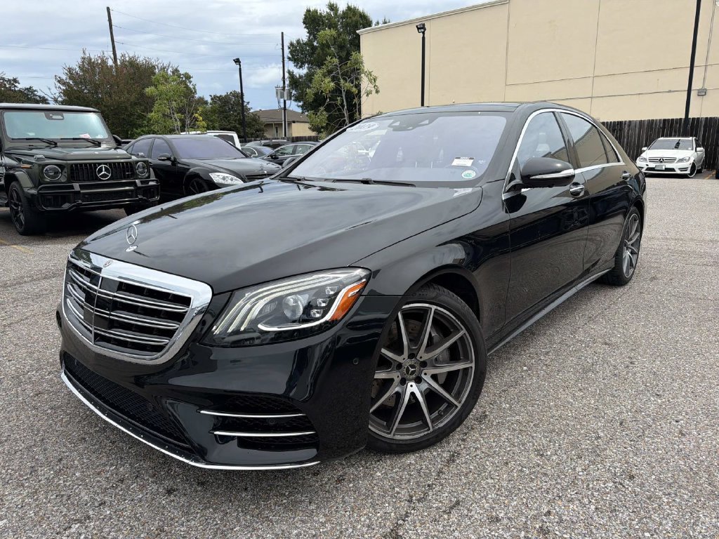Used 2019 Mercedes-Benz S 560 Sedan image 3