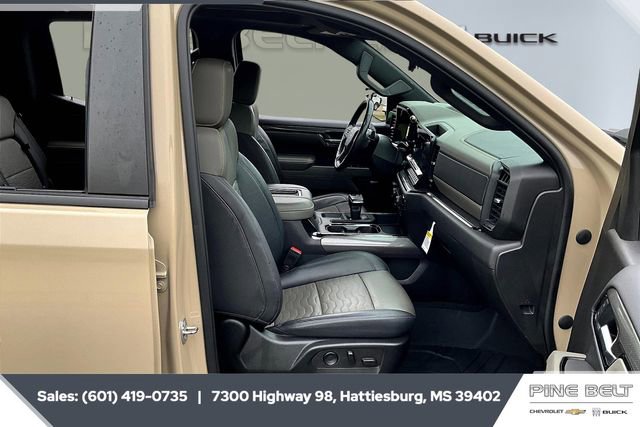 Used 2022 Chevrolet Silverado 1500 ZR2 w/ Technology Package image 6