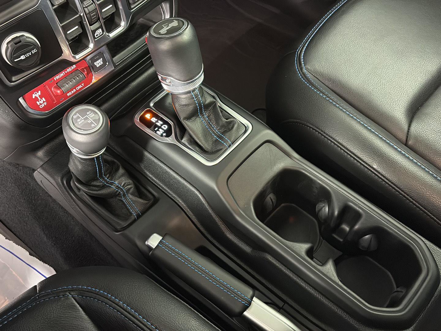 Used 2023 Jeep Wrangler Unlimited Rubicon 4xe w/ Cold Weather Group image 39