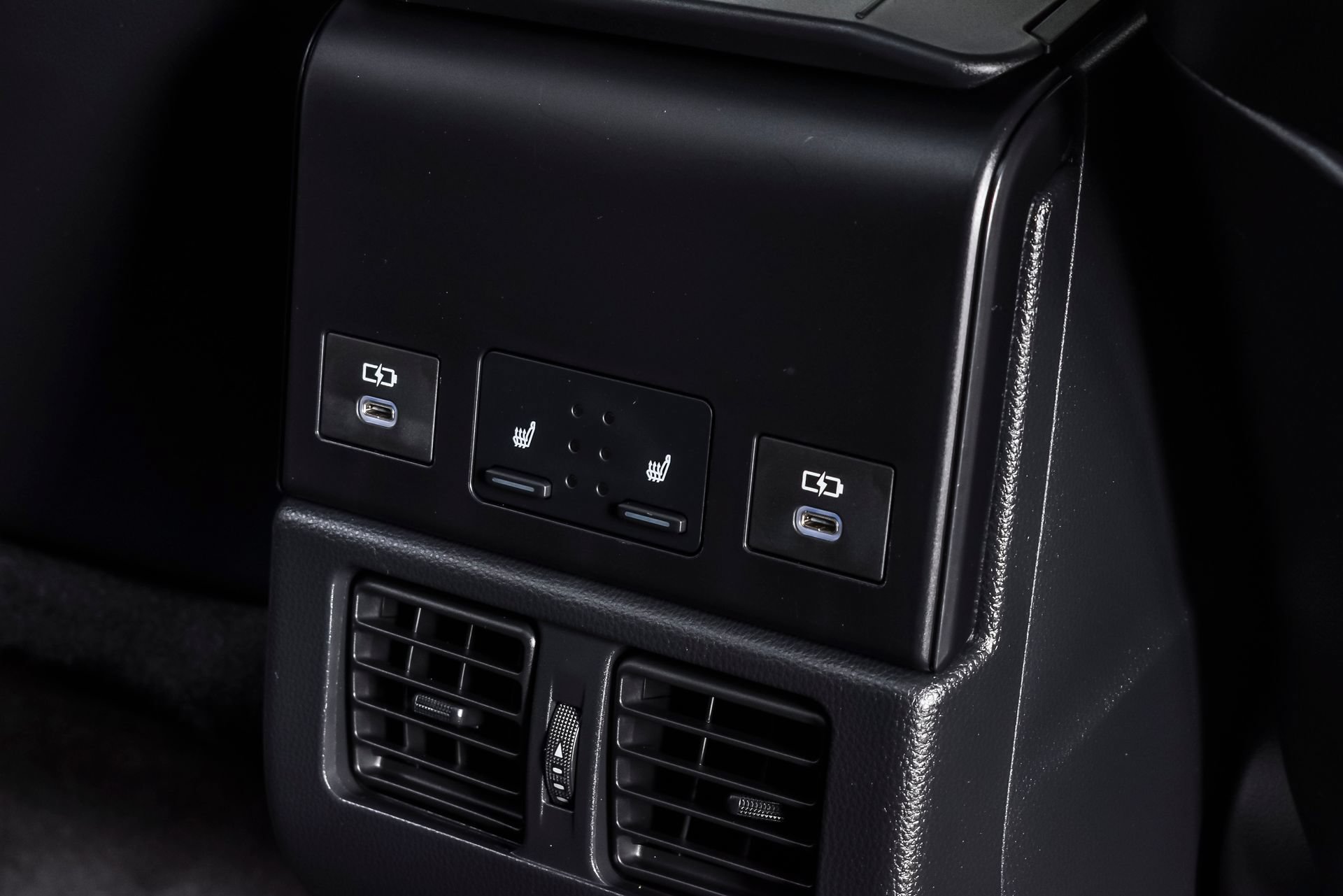 Used 2023 Subaru Solterra AWD image 24