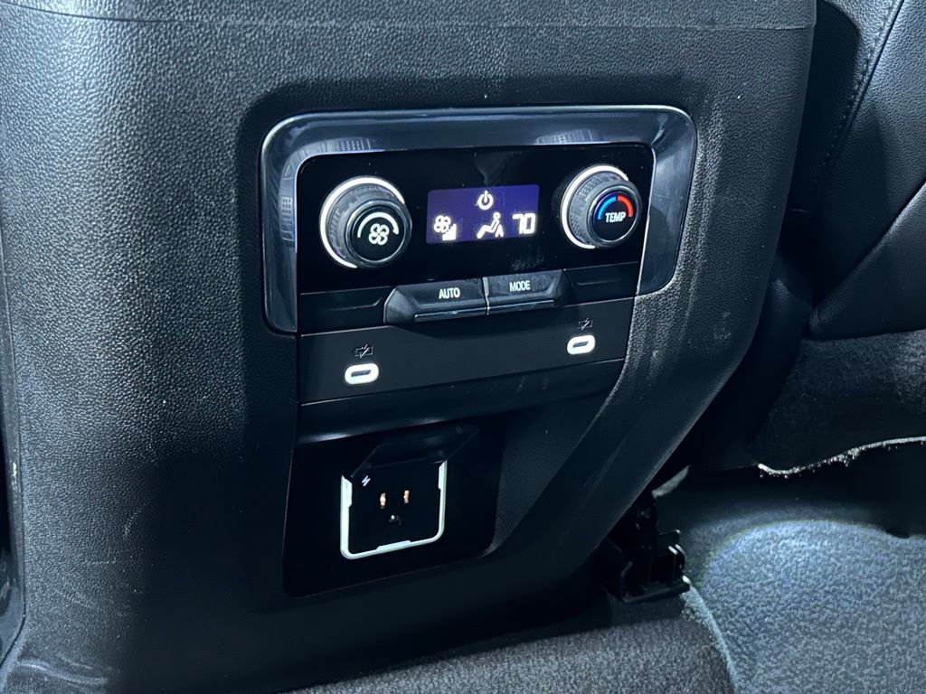 Used 2023 Chevrolet Tahoe LT image 37