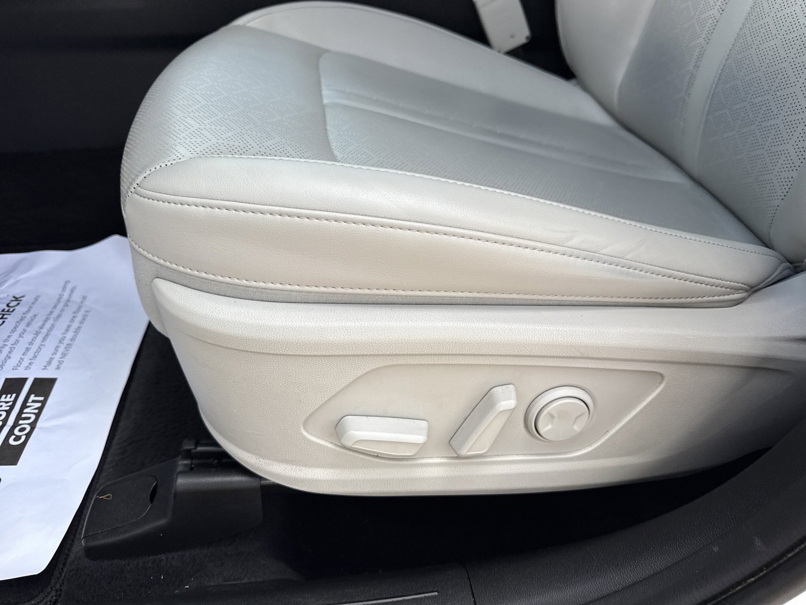 Used 2022 Kia Sorento SX FWD image 12