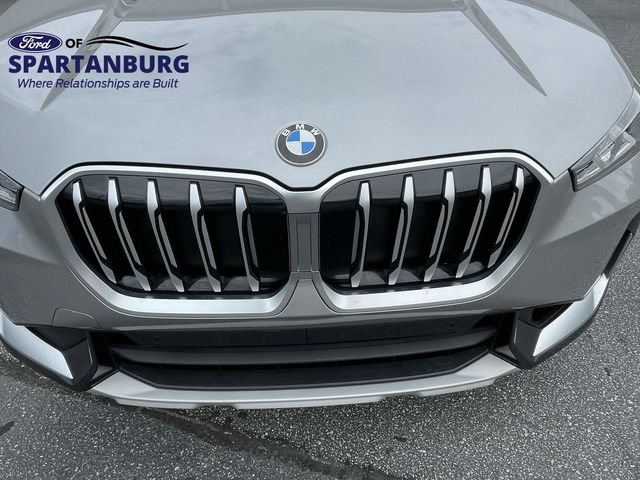 Used 2025 BMW X1 xDrive28i w/ Convenience Package AWD/4WD image 3