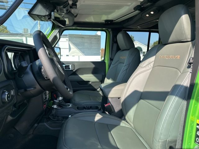 New 2025 Jeep Gladiator Mojave w/ Convenience Group image 16