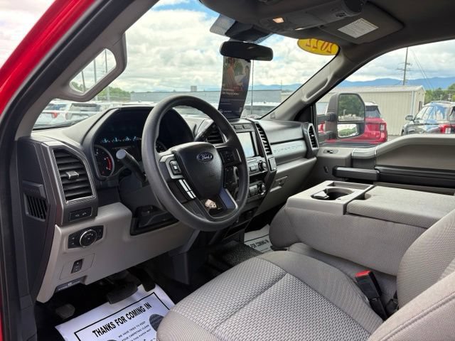 Used 2022 Ford F350 XLT w/ Black Appearance Package AWD/4WD image 3