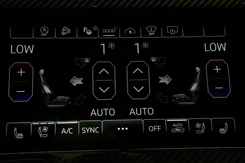 Used 2024 Lamborghini Urus Performante AWD/4WD image 27