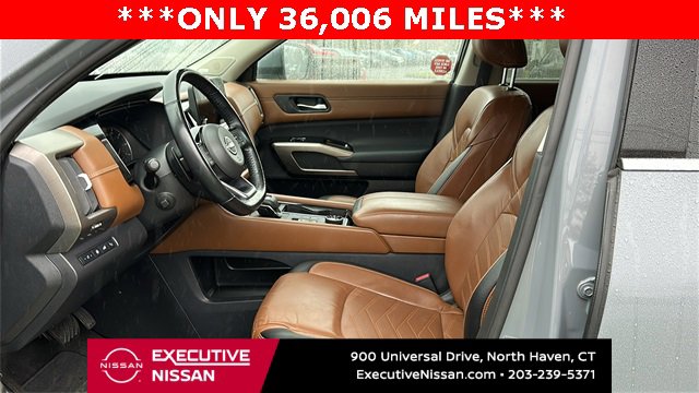 Certified 2022 Nissan Pathfinder Platinum w/ Cargo Package image 9
