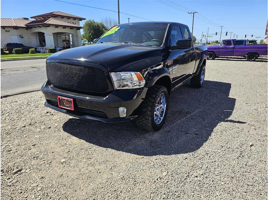 Used 2013 RAM 1500 Express RWD image 3
