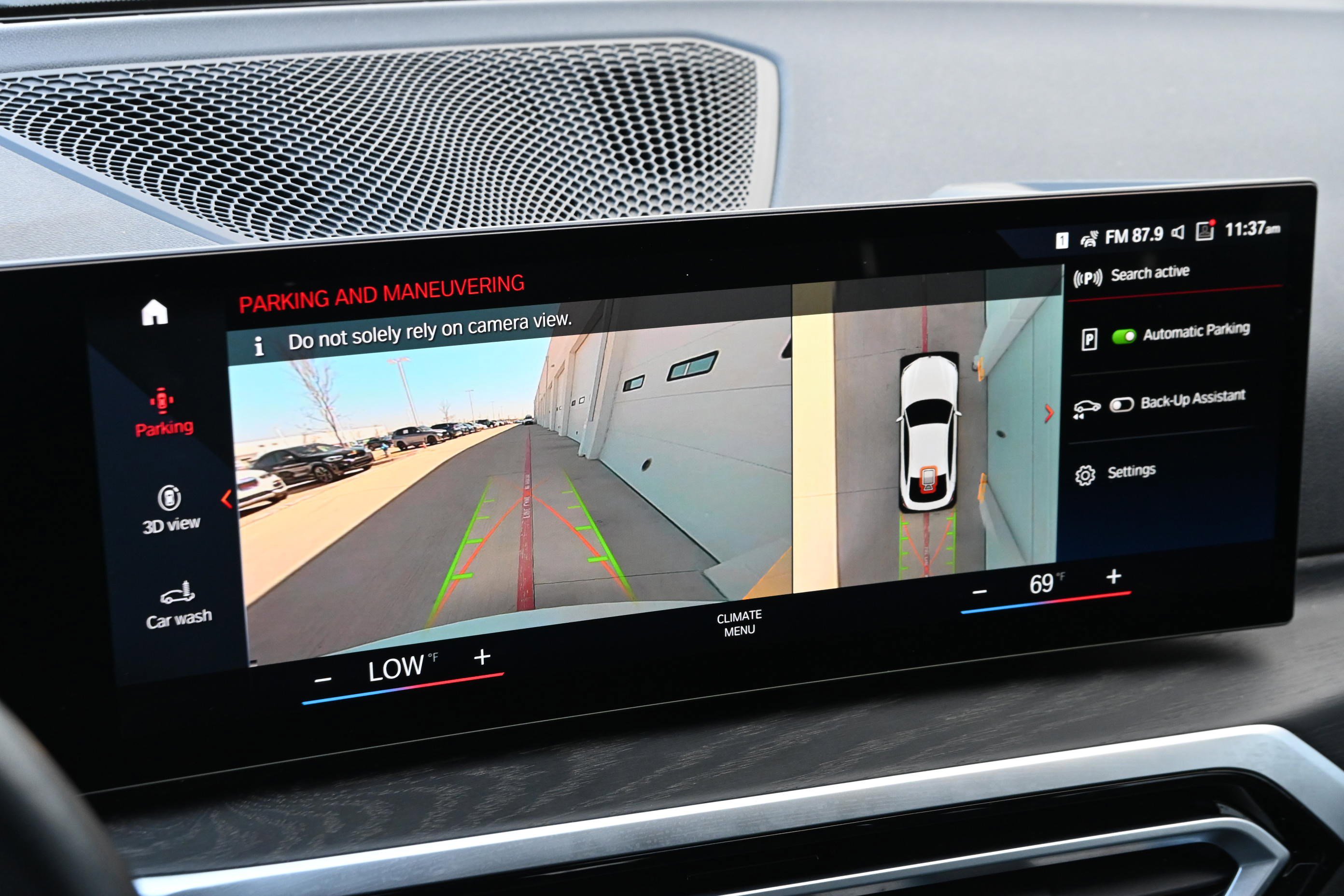 Certified 2023 BMW i4 eDrive35 w/ Premium Package image 17