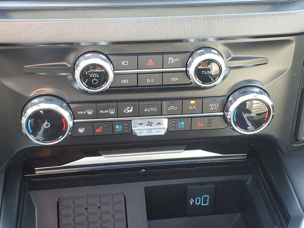 New 2026 Ford F350 4x4 Crew Cab Super Duty image 20