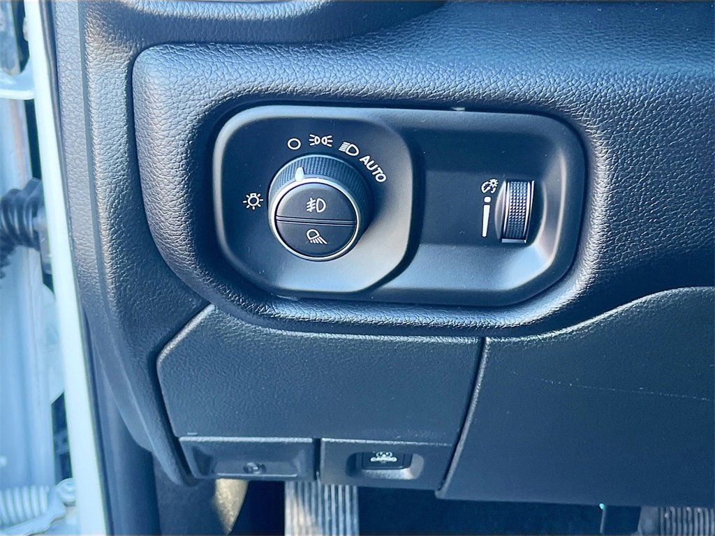 Used 2023 RAM 2500 Big Horn w/ Level 2 Equipment Group image 10