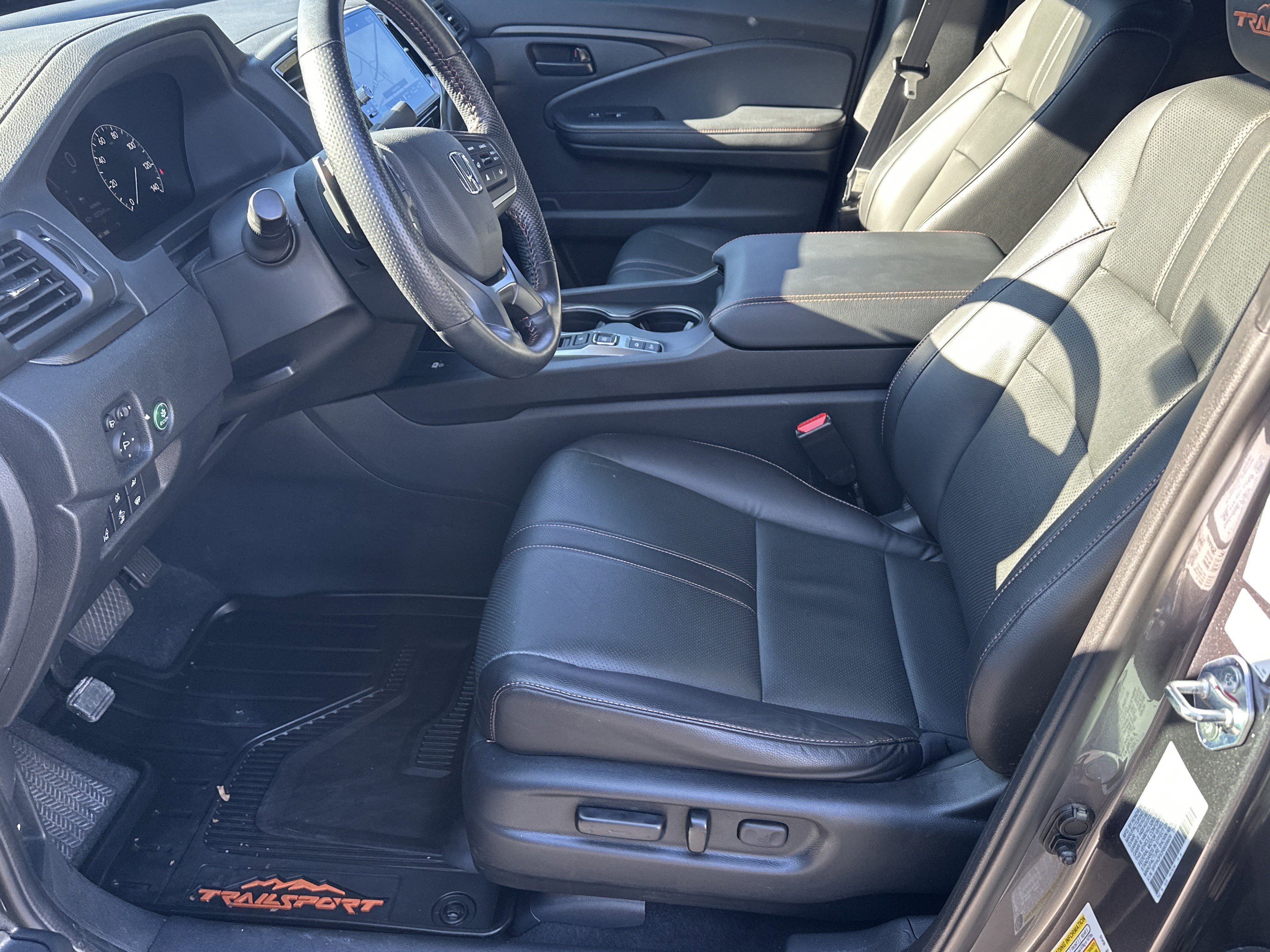 Used 2024 Honda Ridgeline TrailSport image 9