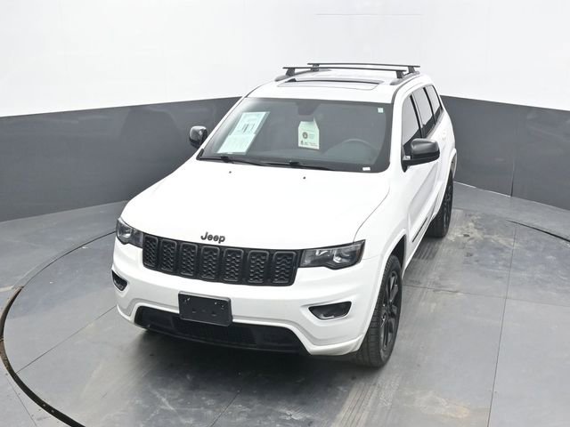 Used 2019 Jeep Grand Cherokee Altitude image 47
