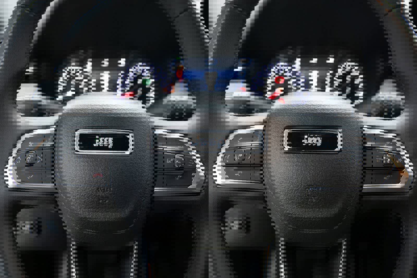 Used 2023 Jeep Compass Latitude image 15