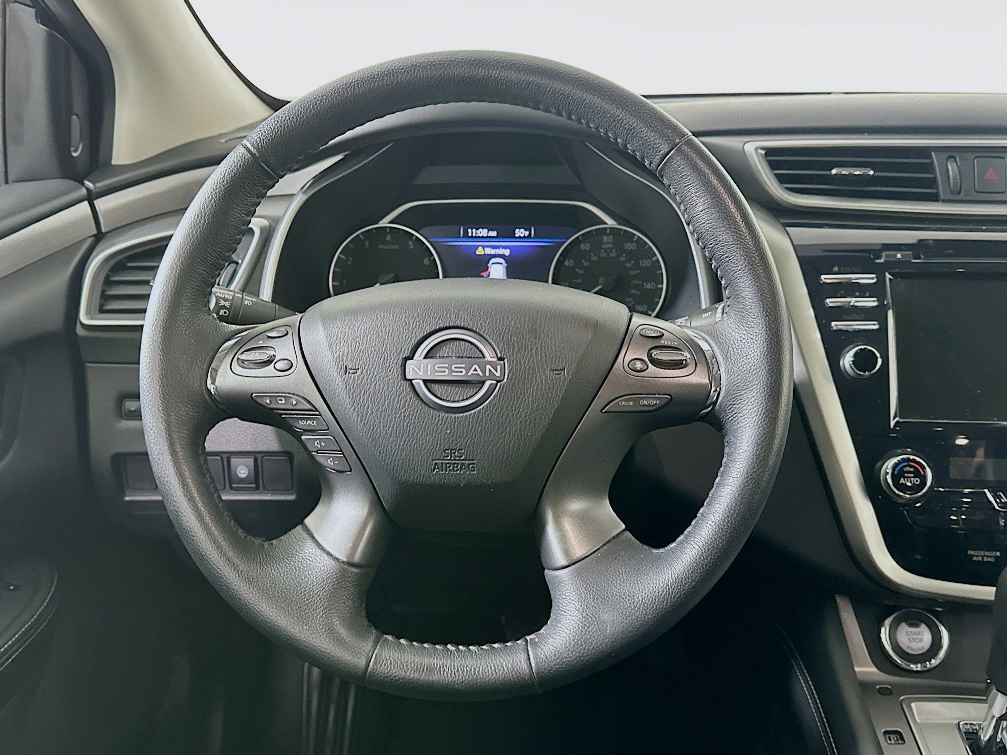 Used 2024 Nissan Murano SV image 17