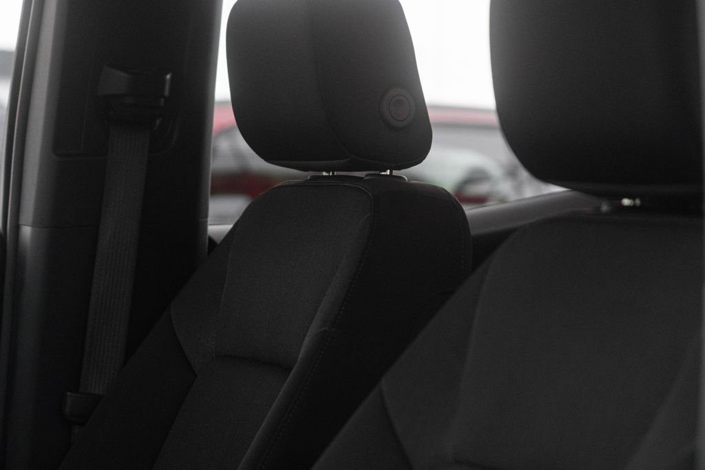 Used 2024 Chevrolet Colorado Trail Boss w/ Technology Package image 17