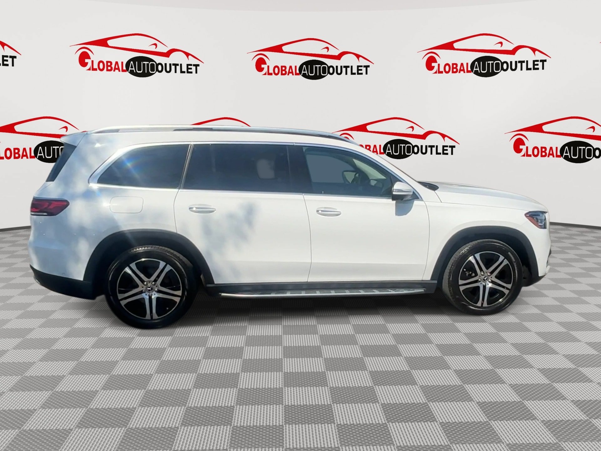 Used 2020 Mercedes-Benz GLS 450 4MATIC w/ Convenience Package image 9
