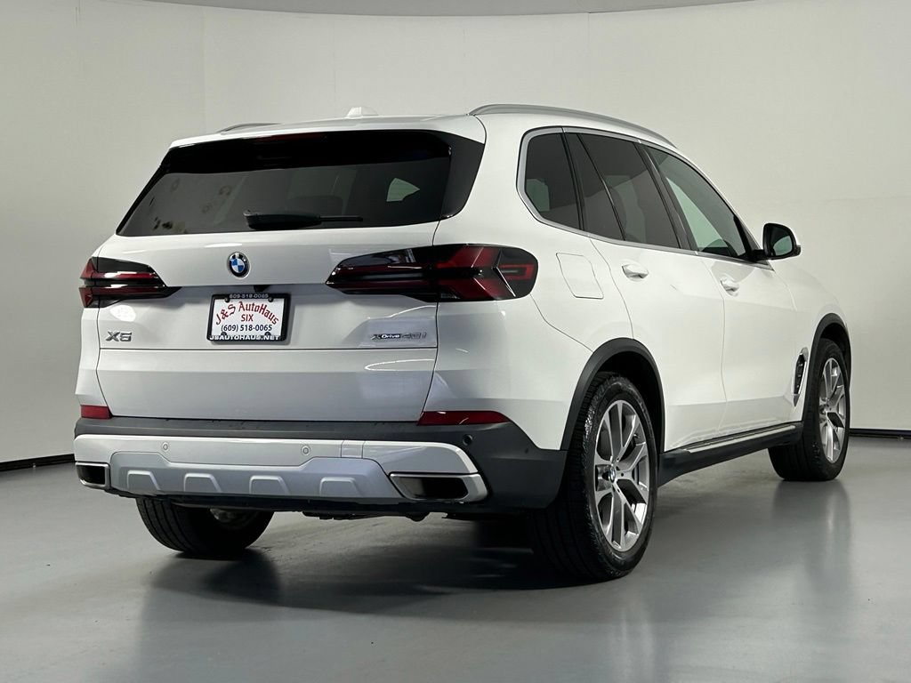Used 2024 BMW X5 xDrive40i AWD/4WD image 7
