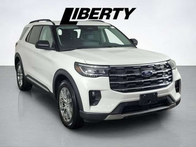 Used 2025 Ford Explorer Active w/ Active Comfort Package AWD/4WD image 1