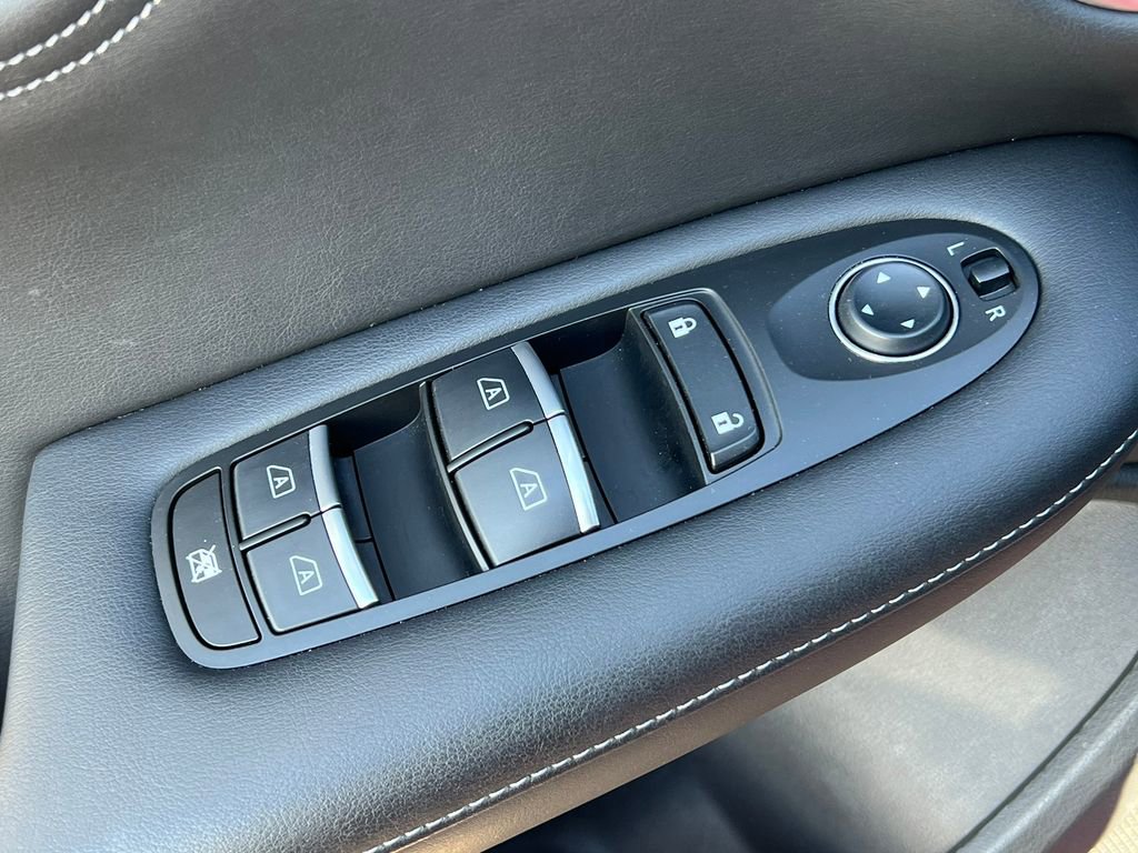 Used 2022 INFINITI QX55 Essential w/ Proassist Package image 18