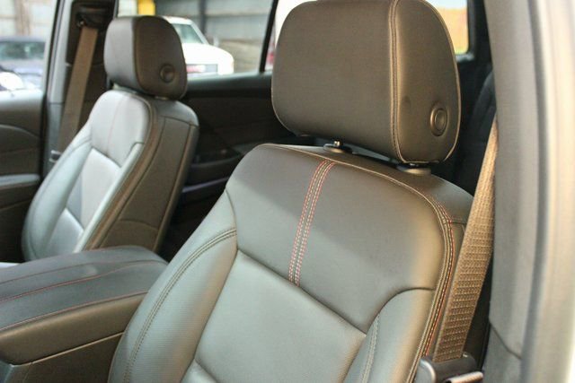 Used 2023 Chevrolet Traverse RS w/ LPO, Floor Liner Package image 17