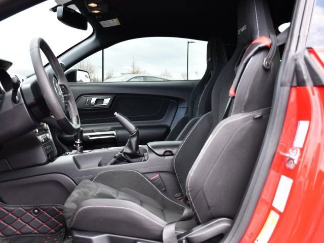 Used 2016 Ford Mustang Shelby GT350 w/ Track Package RWD image 13