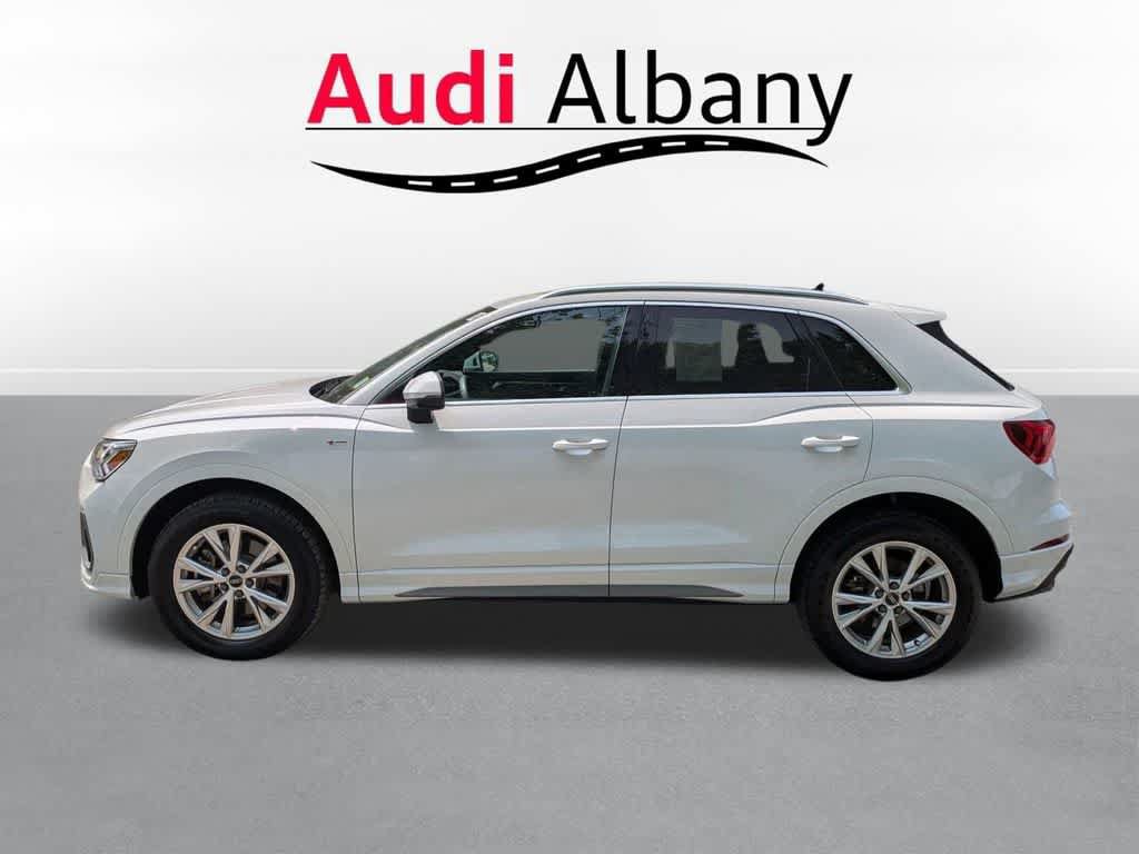 Used 2024 Audi Q3 2.0T Premium Plus AWD/4WD image 3