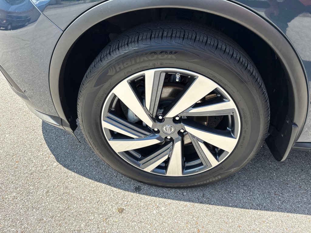 Used 2017 Nissan Murano Platinum w/ Platinum Technology Package FWD image 10