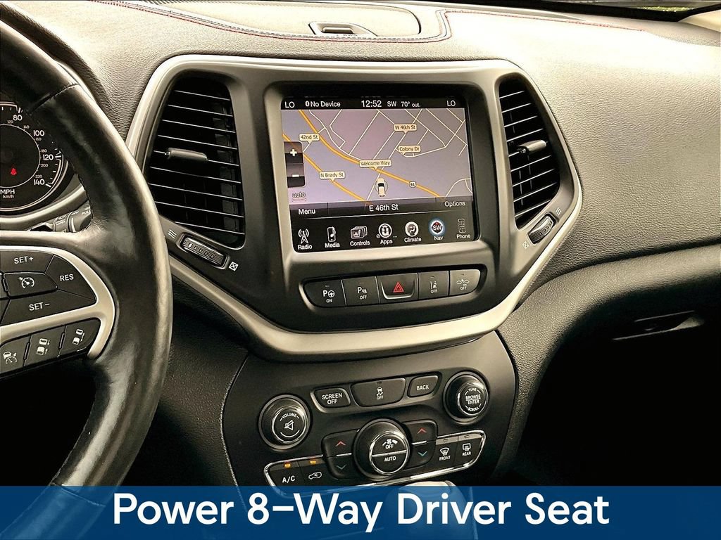 Used 2014 Jeep Cherokee Trailhawk w/ Technology Group AWD/4WD image 12