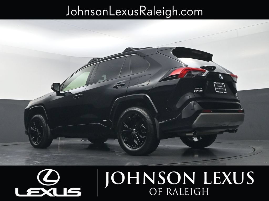 Used 2023 Toyota RAV4 SE w/ Convenience Package AWD/4WD image 17