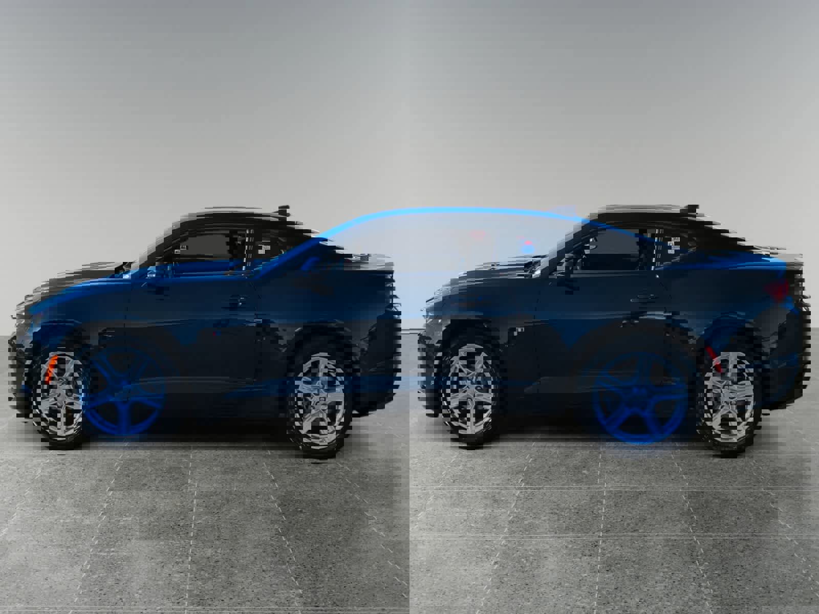 Used 2023 Chevrolet Camaro LT image 2