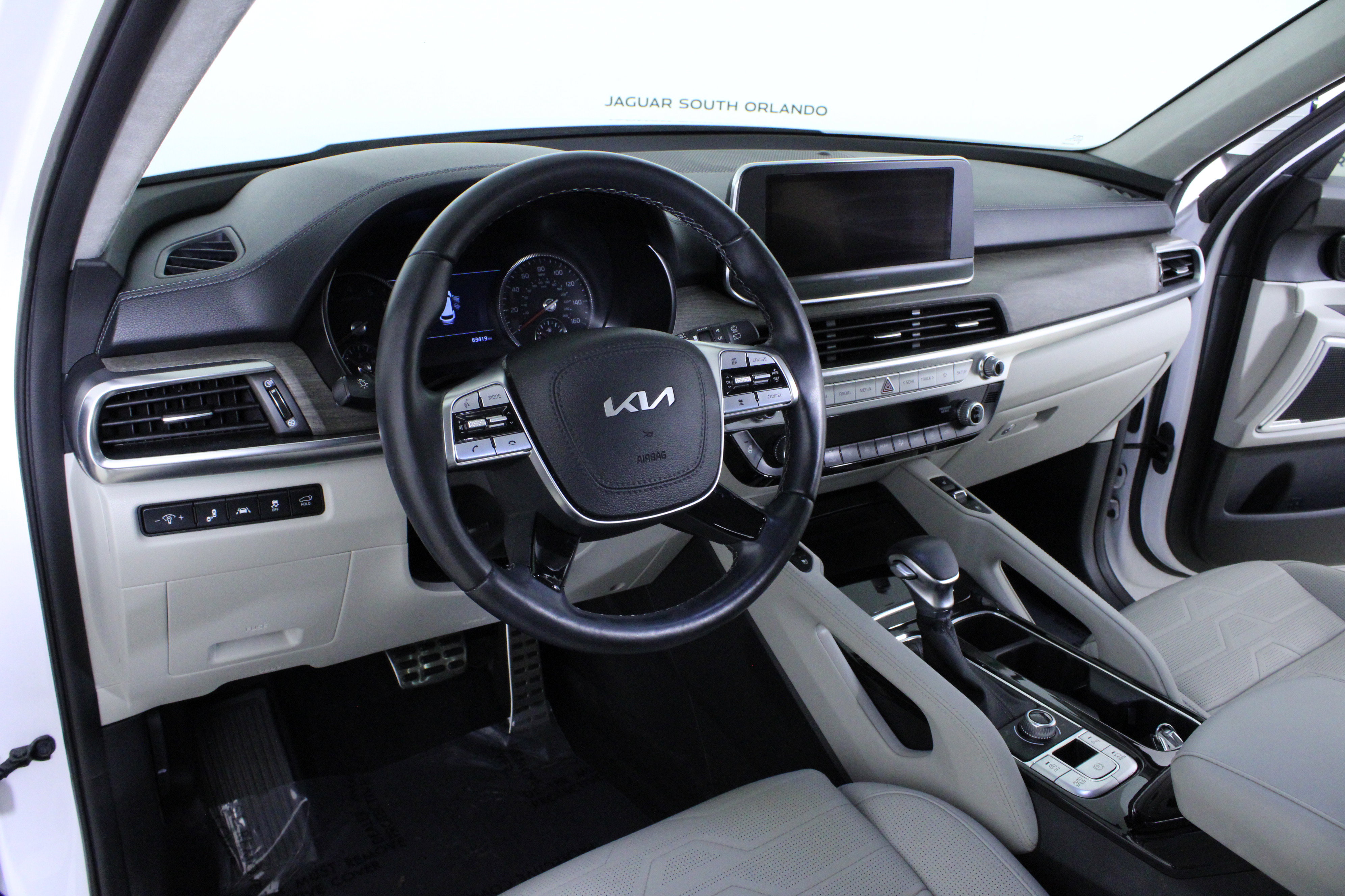 Used 2022 Kia Telluride SX w/ SX Prestige Package image 23