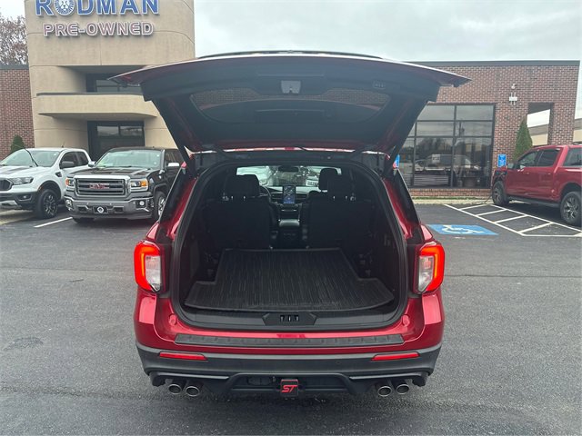 Certified 2020 Ford Explorer ST w/ ST High-Performance Pack image 11