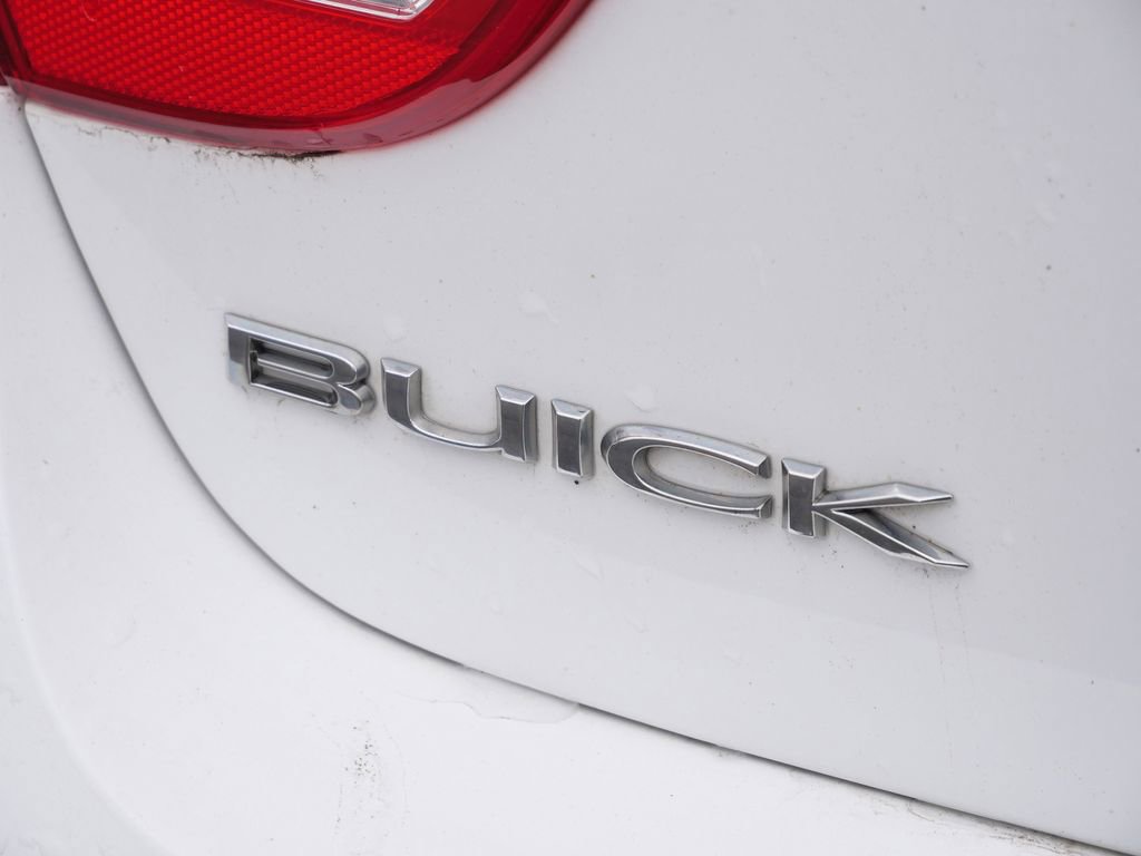 Used 2015 Buick Verano Convenience image 12