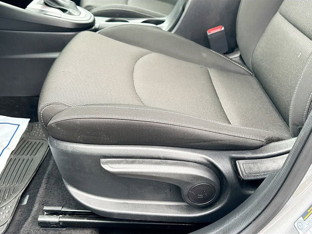 Certified 2023 Kia Forte LXS image 18