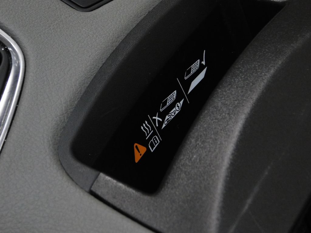 Used 2021 Cadillac XT5 Premium Luxury AWD/4WD image 32