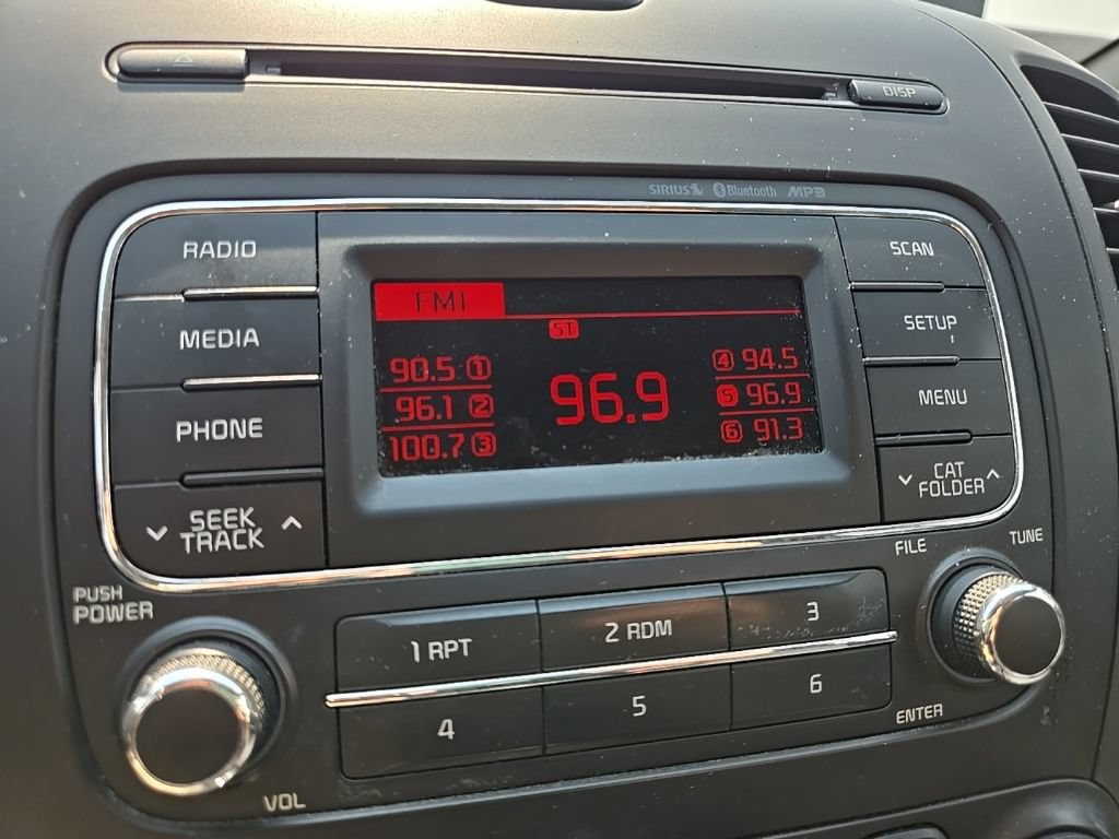 Used 2016 Kia Forte LX FWD image 23