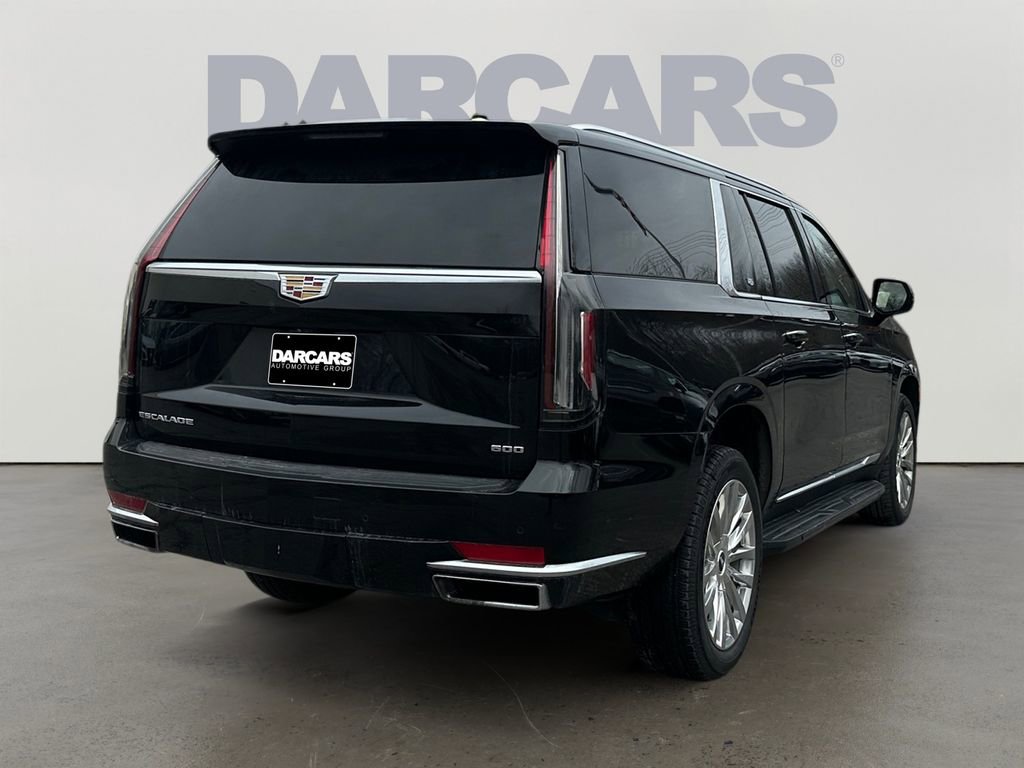 Used 2023 Cadillac Escalade ESV Premium Luxury image 7