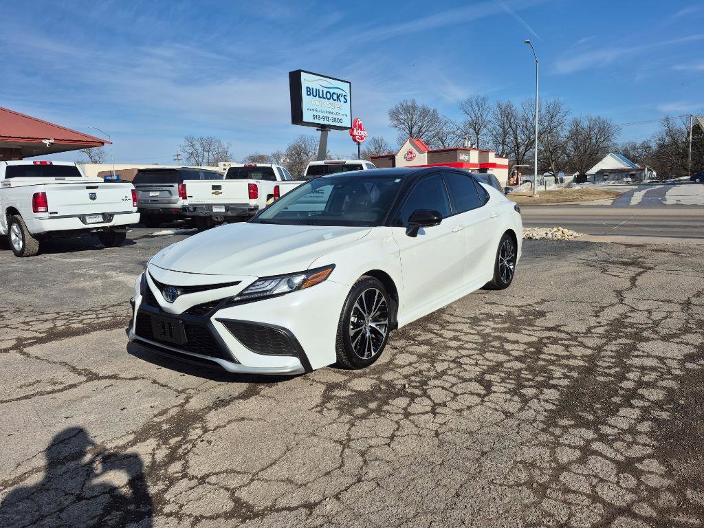 Used 2022 Toyota Camry XSE