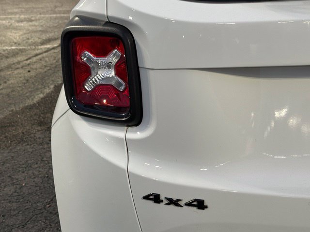 Used 2020 Jeep Renegade Sport AWD/4WD image 13