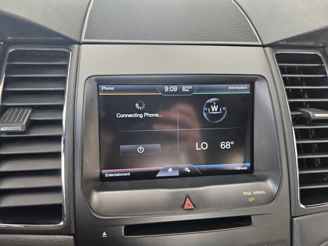 Used 2014 Ford Taurus SEL w/ Equipment Group 201A FWD image 23