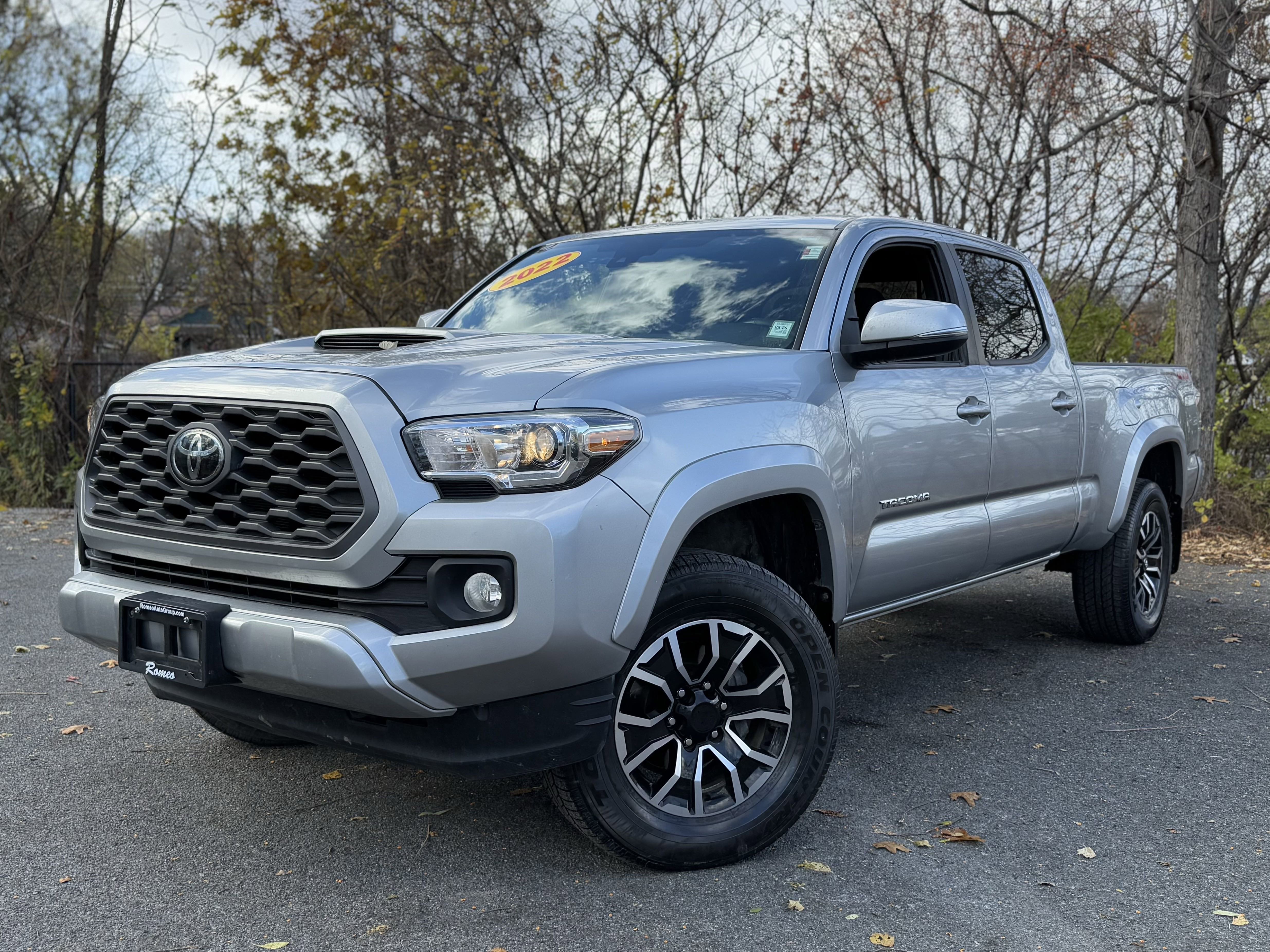 Used 2023 Nissan Frontier S w/ Technology Package