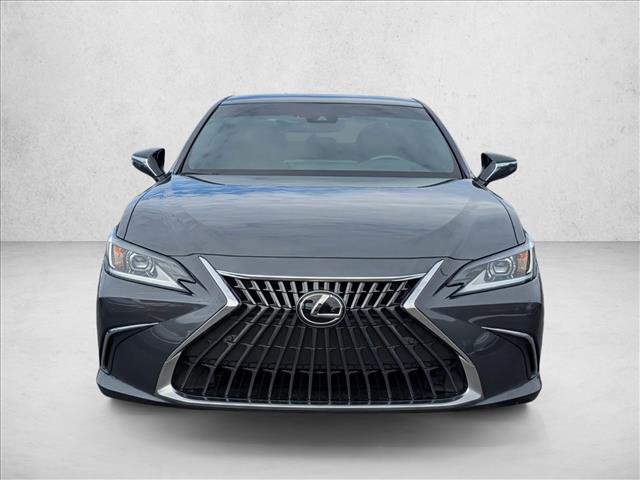 Used 2024 Lexus ES 350 w/ Luxury Package image 2