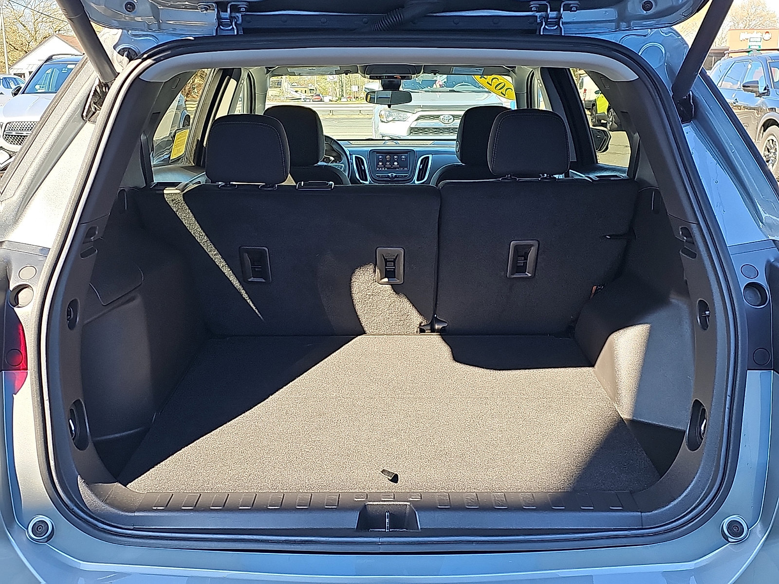 Used 2024 Chevrolet Equinox LT AWD/4WD image 29