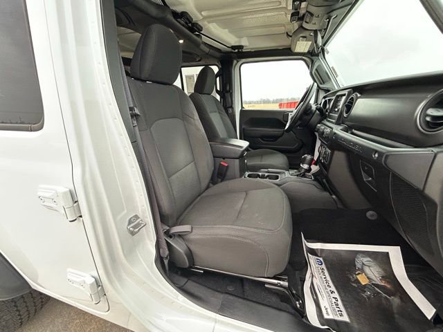 Used 2022 Jeep Wrangler Unlimited Sport image 34