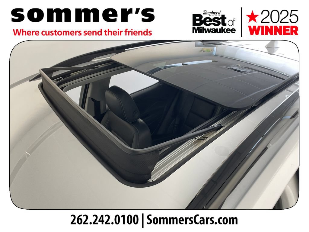 Used 2024 GMC Terrain SLT w/ Elevation Edition AWD/4WD image 18