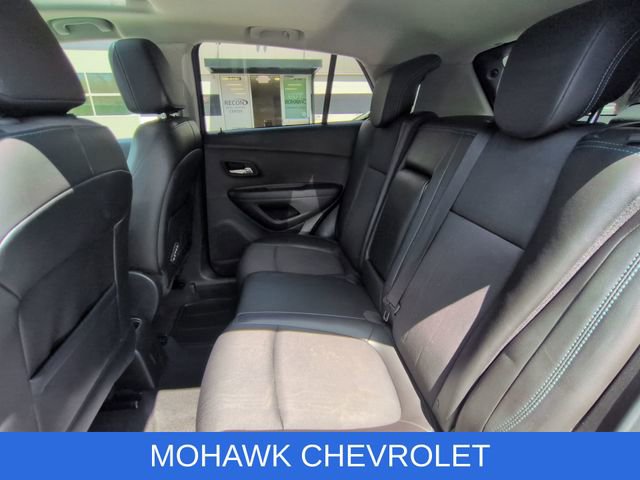 Certified 2016 Chevrolet Trax LT w/ LT Sun and Sound Package AWD/4WD image 25